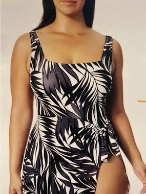 Anne Cole Woman’s Large Black & White Tropical Leaf One-Piece Swimsuit NWT